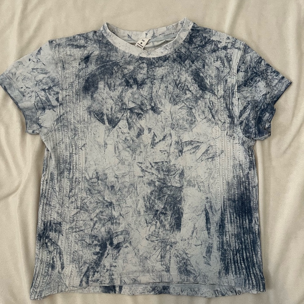 lululemon cropped short sleeve shirt
